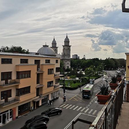 Bulevard Apartments Satu Mare Luaran gambar