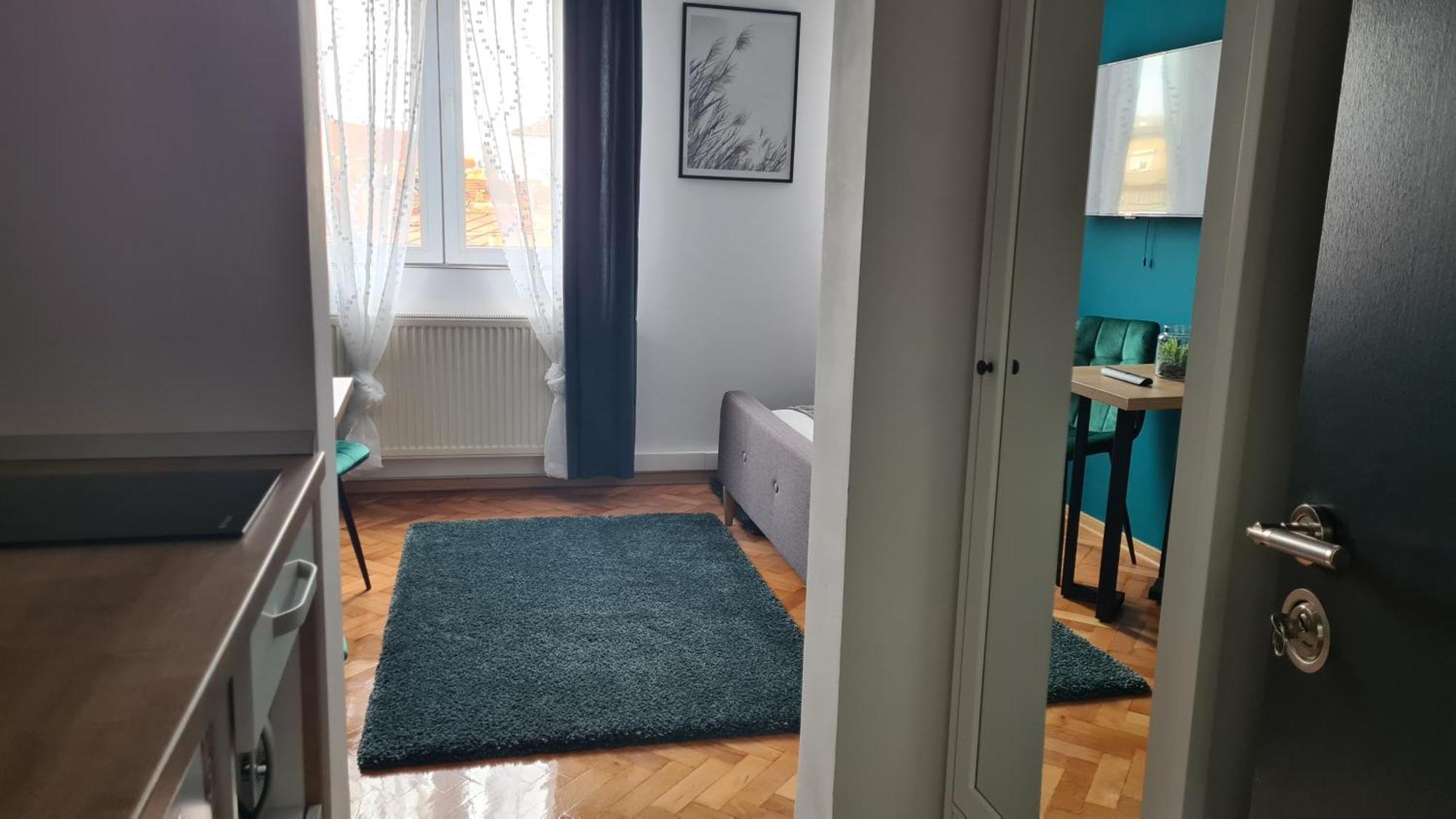 Bulevard Apartments Satu Mare Bilik gambar